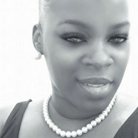 Meet your Posher, Bree - Picture 1 of 1